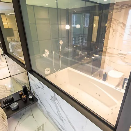 Super-Apartamenty Vip Jacuzzi Познань Екстер'єр фото