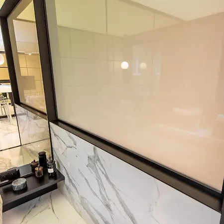 Super-Apartamenty Vip Jacuzzi Познань Екстер'єр фото